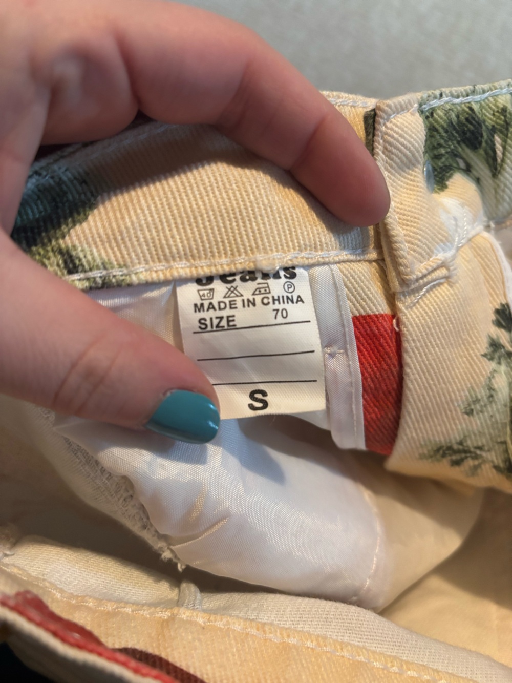 Vegetable Pants - Picture 3 of 5